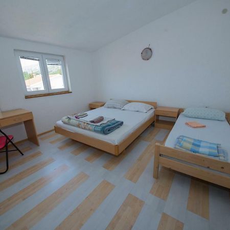 Apartment Busljeta Starigrad Paklenica Ngoại thất bức ảnh