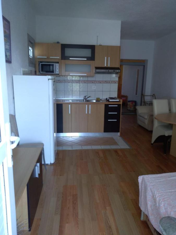 Apartment Busljeta Starigrad Paklenica Ngoại thất bức ảnh