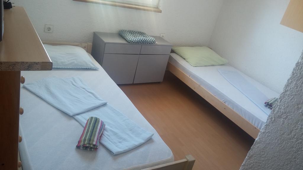 Apartment Busljeta Starigrad Paklenica Ngoại thất bức ảnh