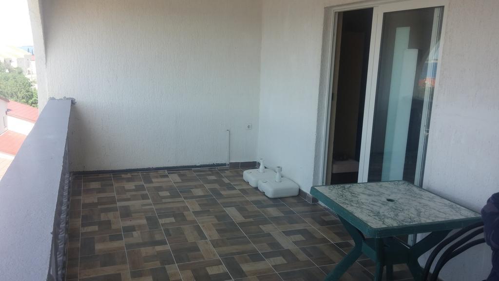 Apartment Busljeta Starigrad Paklenica Ngoại thất bức ảnh