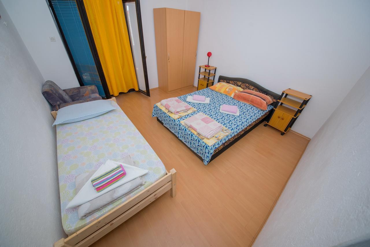 Apartment Busljeta Starigrad Paklenica Ngoại thất bức ảnh