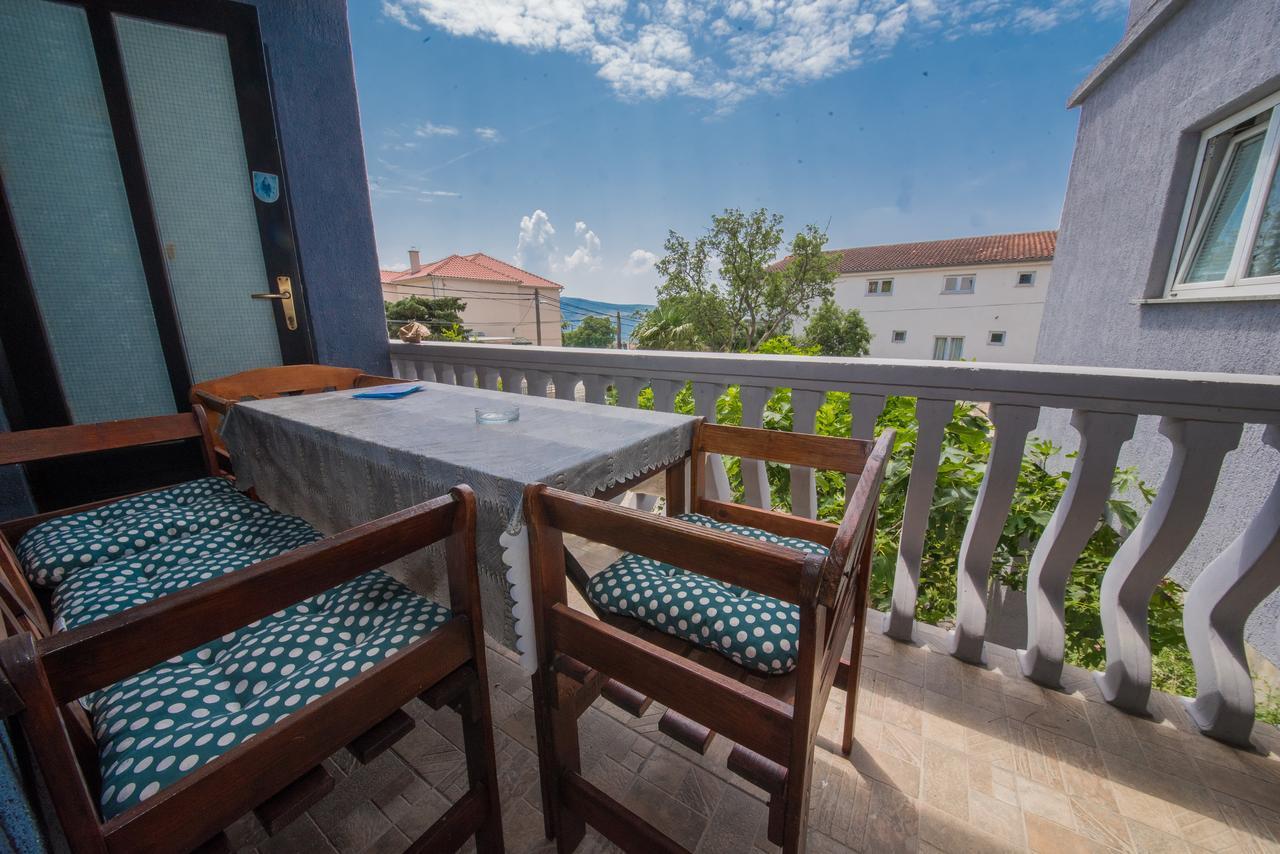 Apartment Busljeta Starigrad Paklenica Ngoại thất bức ảnh